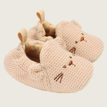 Knitted Mouse Shoes